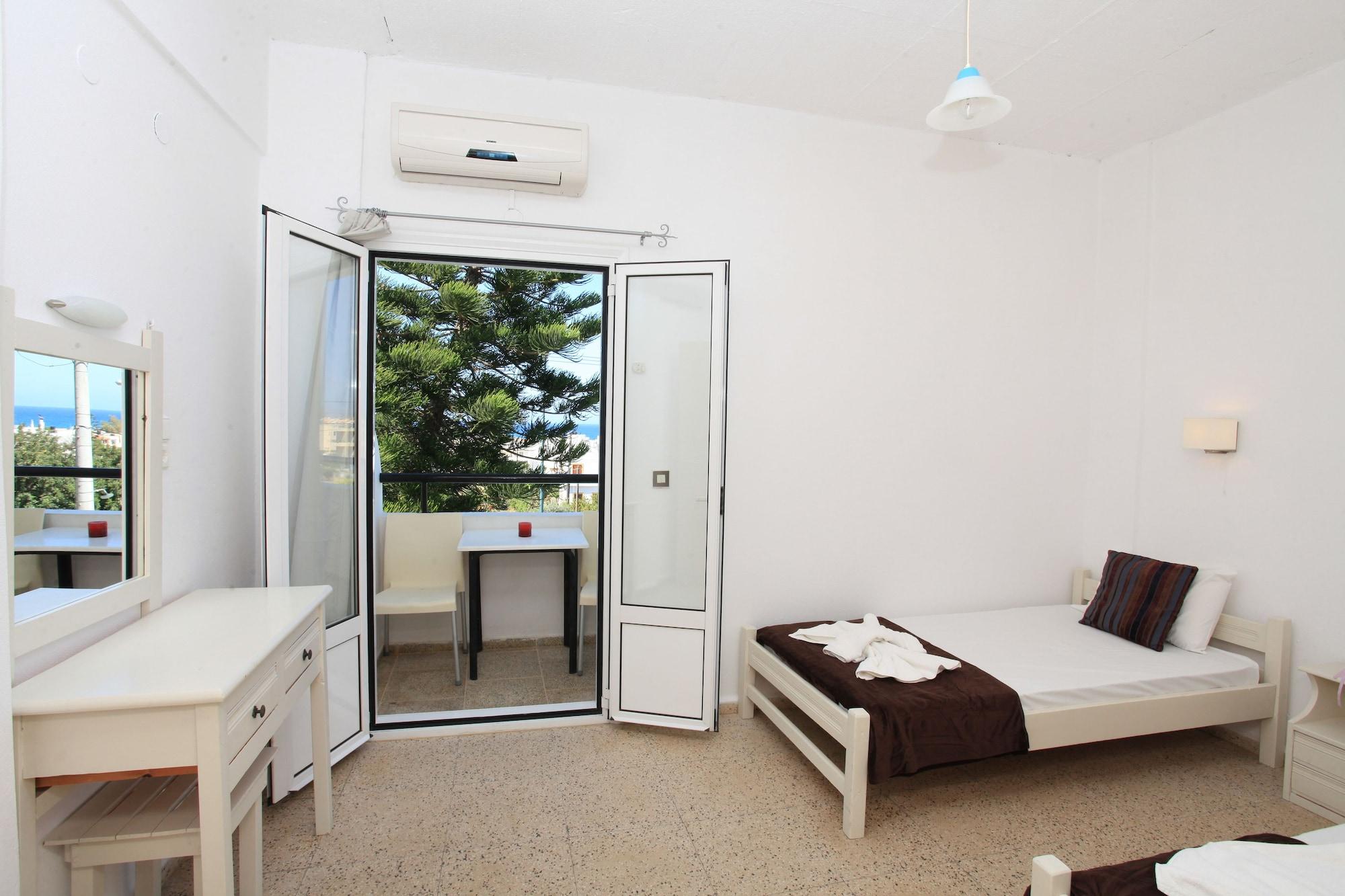 Iraklis Apartments Stalida Exterior photo
